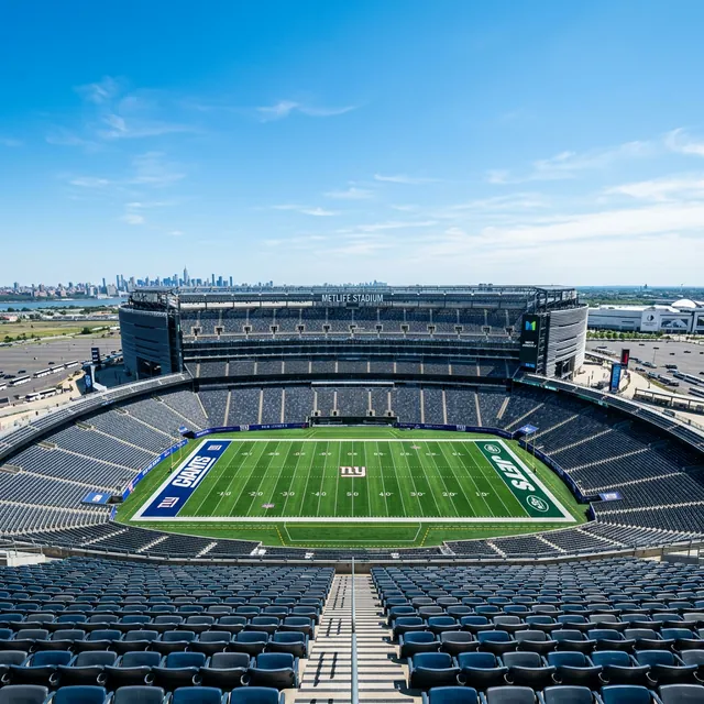 MetLife Stadium stadium exterior